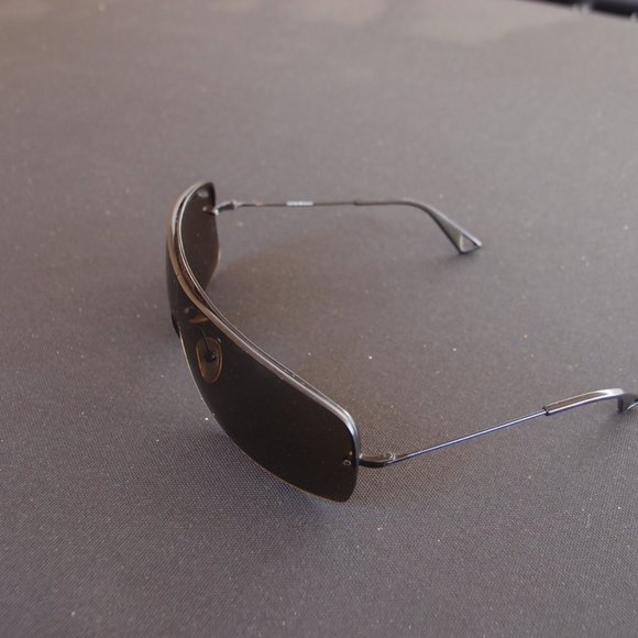 Emporio ARMANI-ITALY-UNISEX SHIELD LIGHTWEIGHT SUNGLASSES main image 4